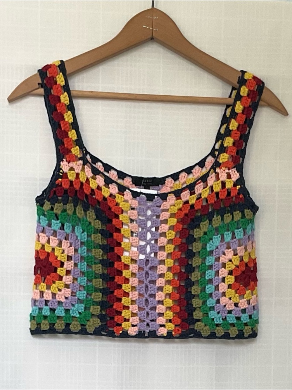 NWT debut Multicolor Crochet Patchwork Crop Camisole - Picture 2 of 7